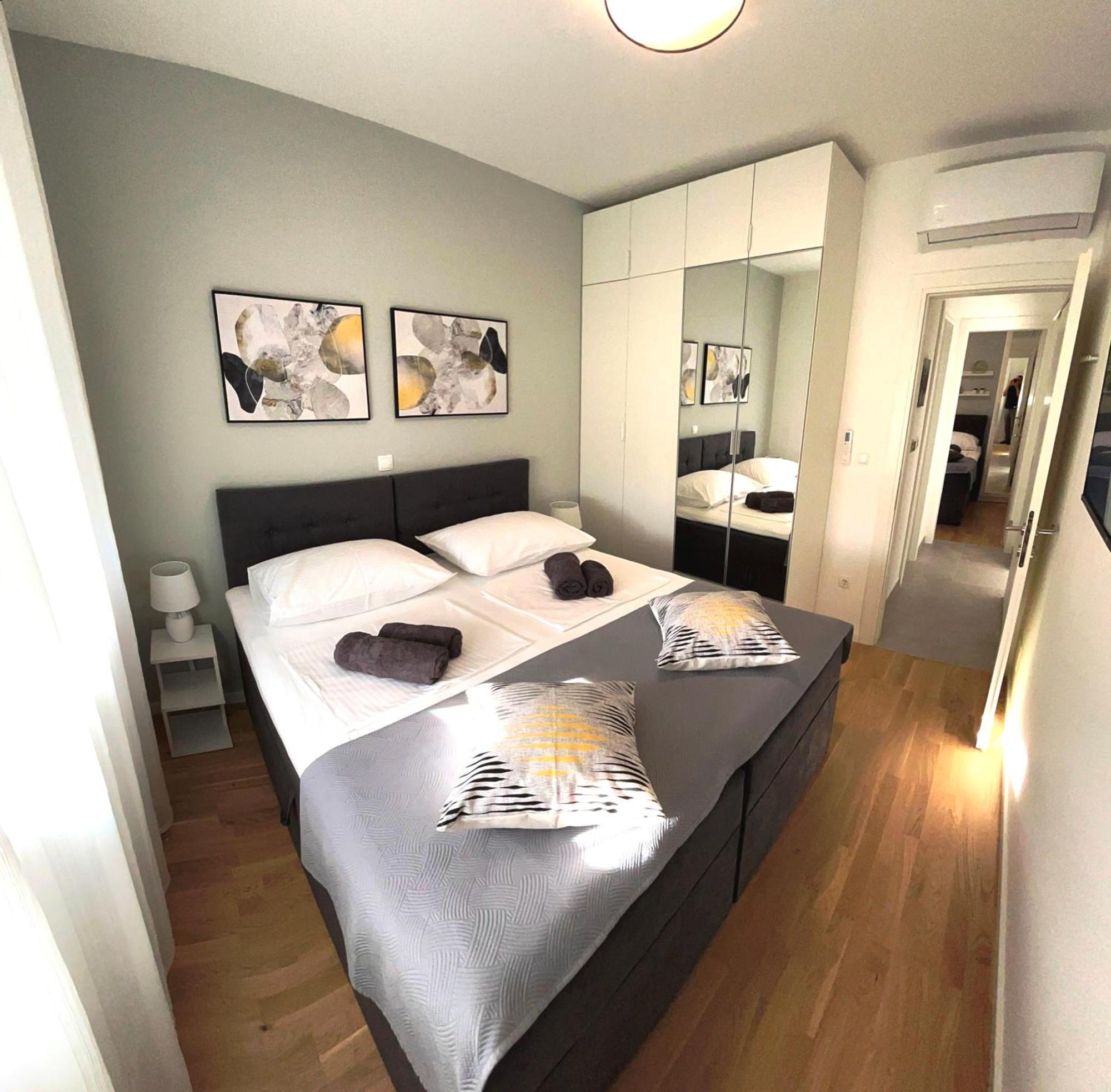 Apartments Town 2 Trogir Bagian luar foto